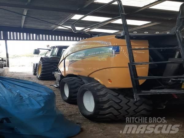 New Holland BB890 Traktoriai