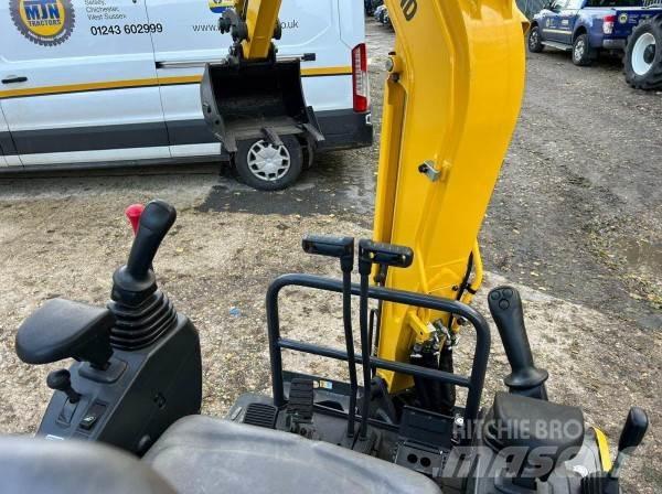 New Holland E17C Traktoriai