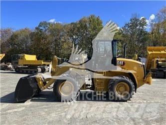 CAT 910 Naudoti ratiniai krautuvai