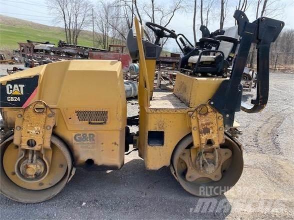 CAT CB24 Vieno būgno volai