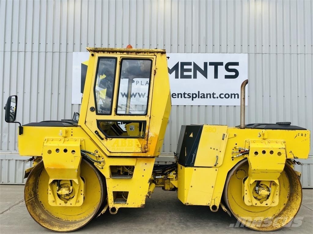 Bomag BW161AD-2 Porinių būgnų volai