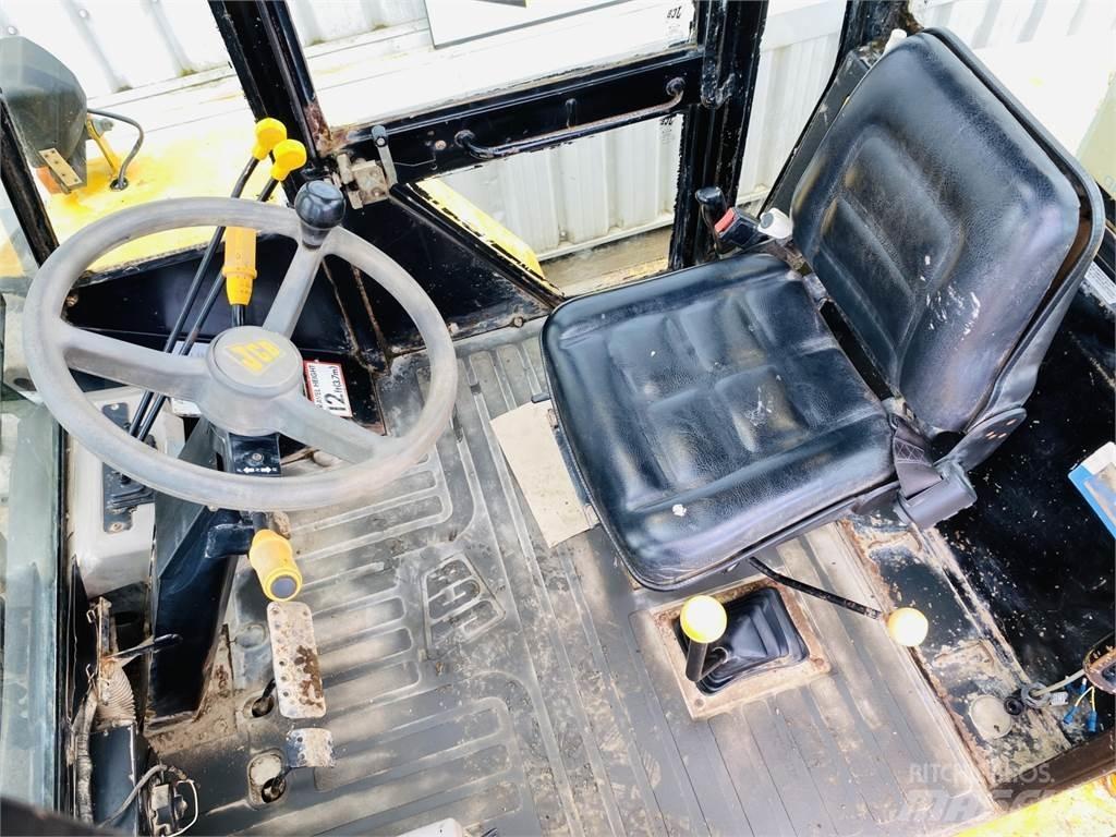 JCB 926RTFL Statyba - Kita
