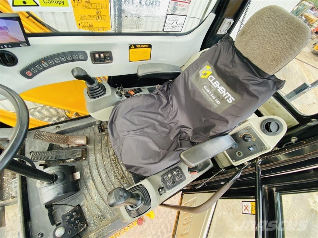 JCB JS160W Vikšriniai ekskavatoriai