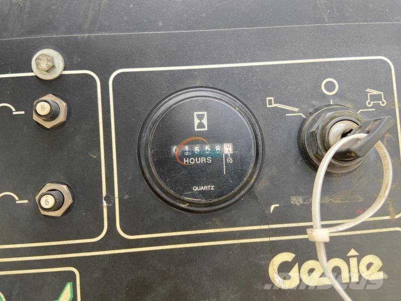 Genie Z51/30J Alkūniniai keltuvai