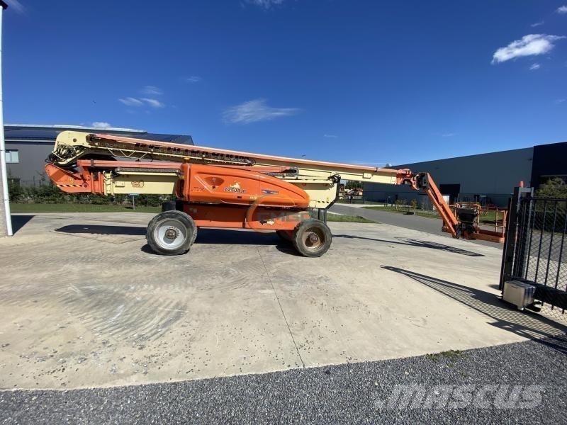 JLG 1250AJP Alkūniniai keltuvai