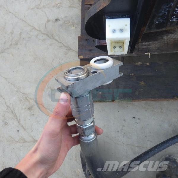 Sandvik CB45S Hidrauliniai kūjai / Trupintuvai