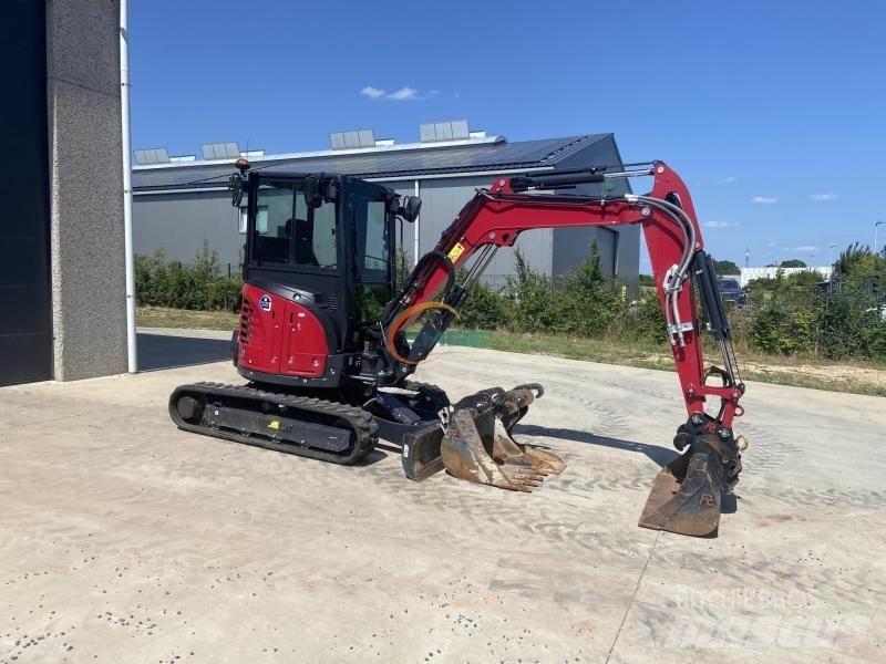Yanmar VIO38-6 Ratiniai ekskavatoriai