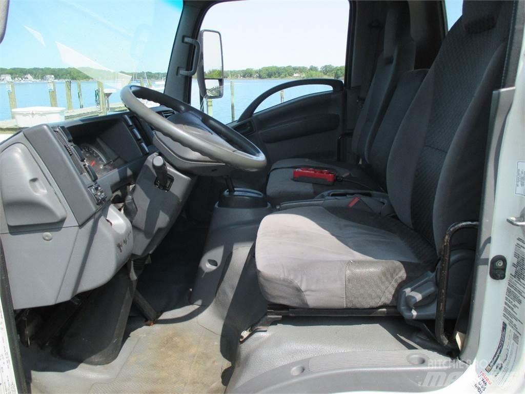 Isuzu NRR Konteinerių nuožulnaus pakėlimo ant platformos krautuvai