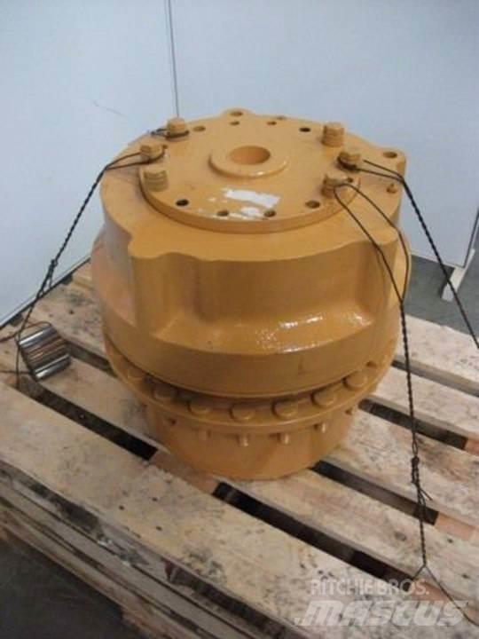 CASE 921C Transmisijos