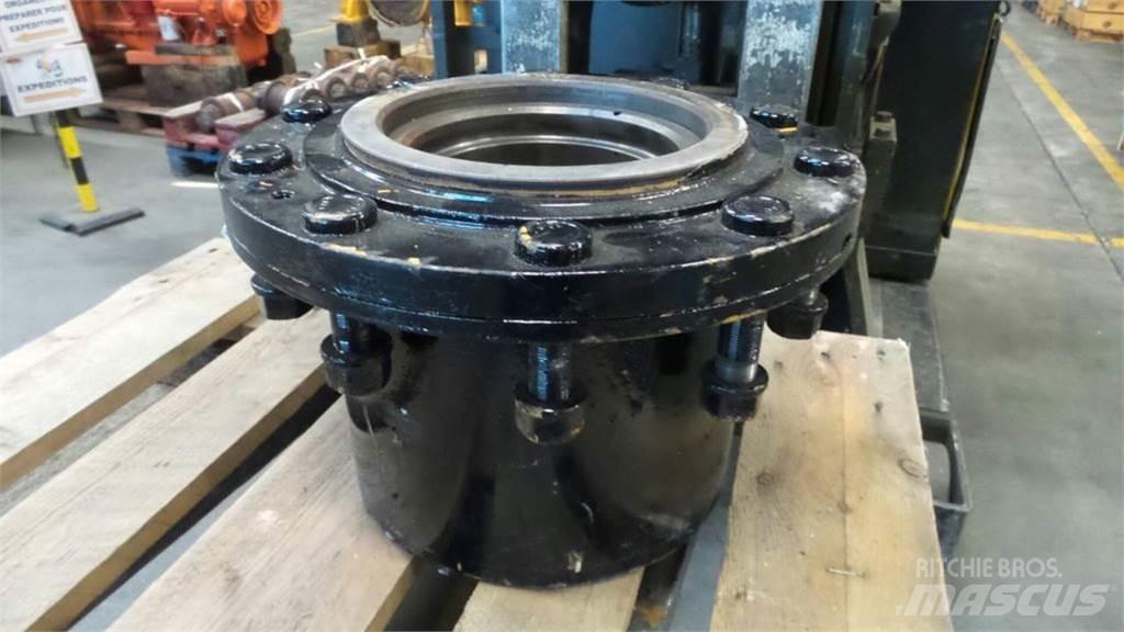 CAT 224B Transmisijos