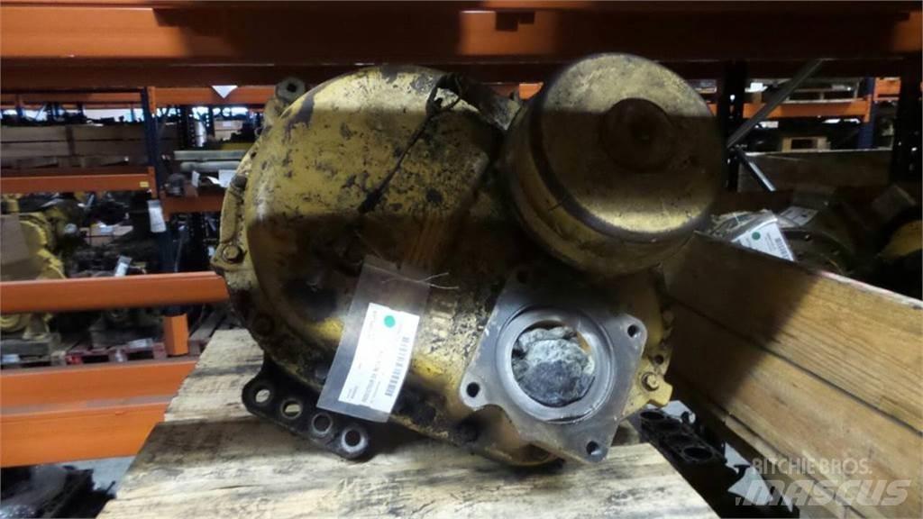 CAT 225 Transmisijos