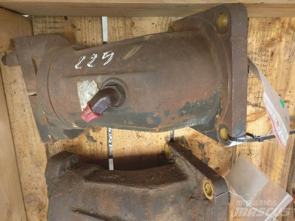 CAT 225B Hidraulikos įrenginiai