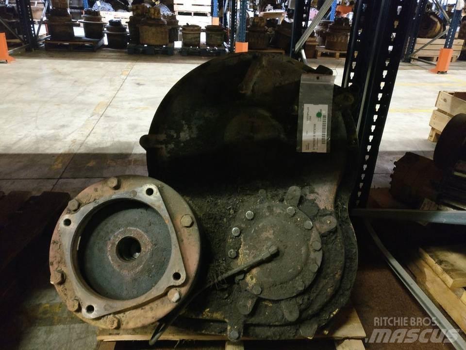 CAT 235D Transmisijos