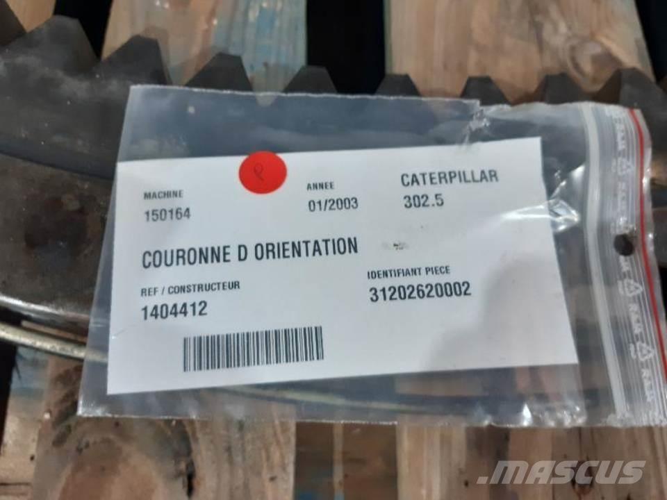 CAT 302.5 Transmisijos