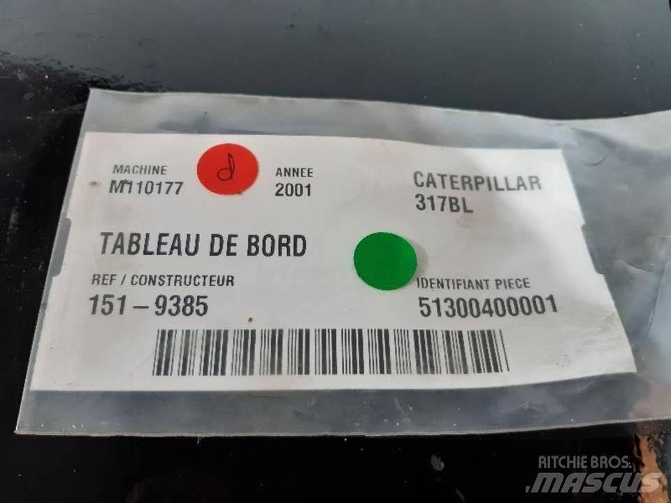 CAT 317BL Kabinos ir interjeras