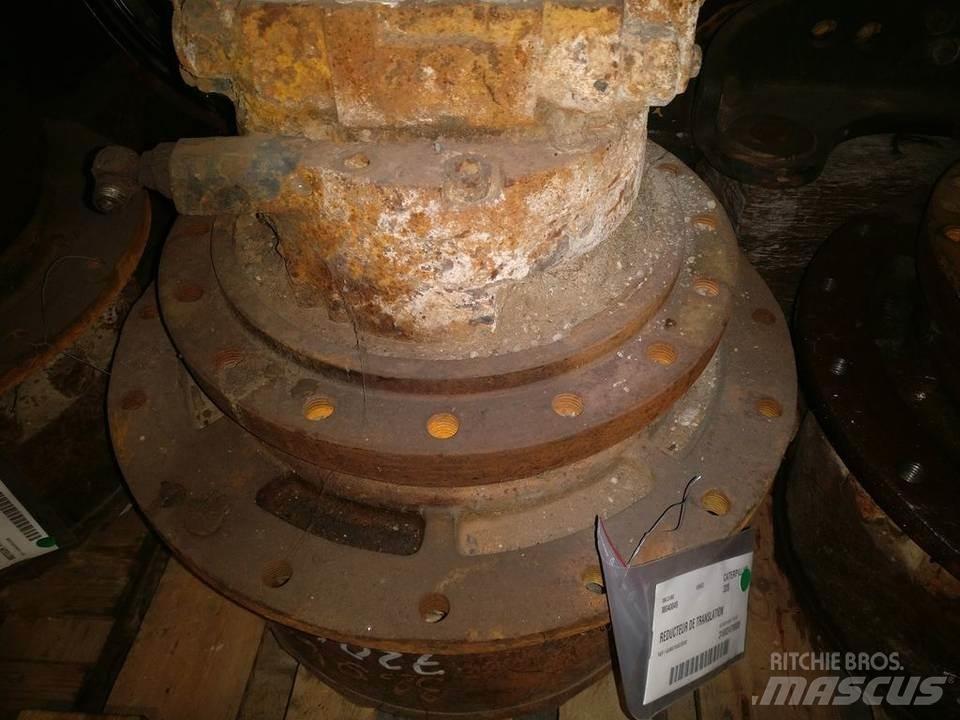 CAT 320 Transmisijos