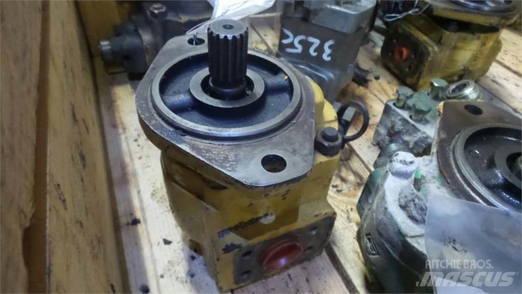 CAT 320B Hidraulikos įrenginiai