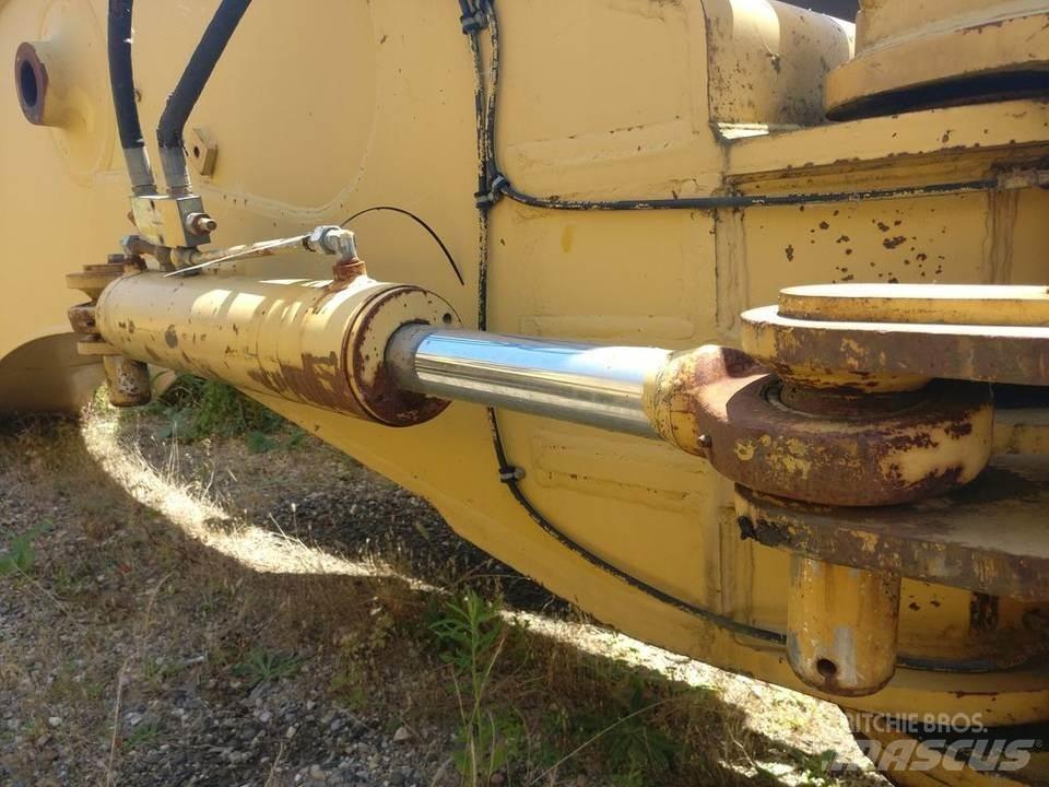 CAT 320B Hidraulikos įrenginiai