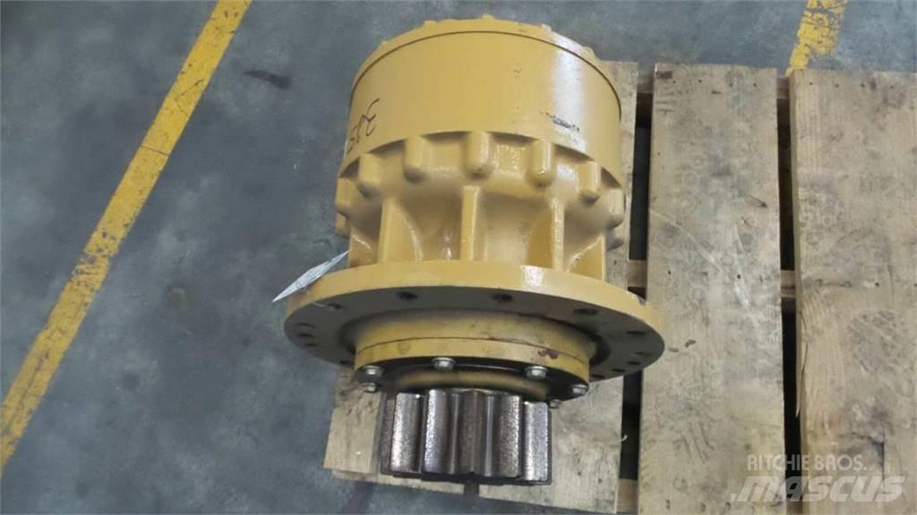 CAT 325 Transmisijos