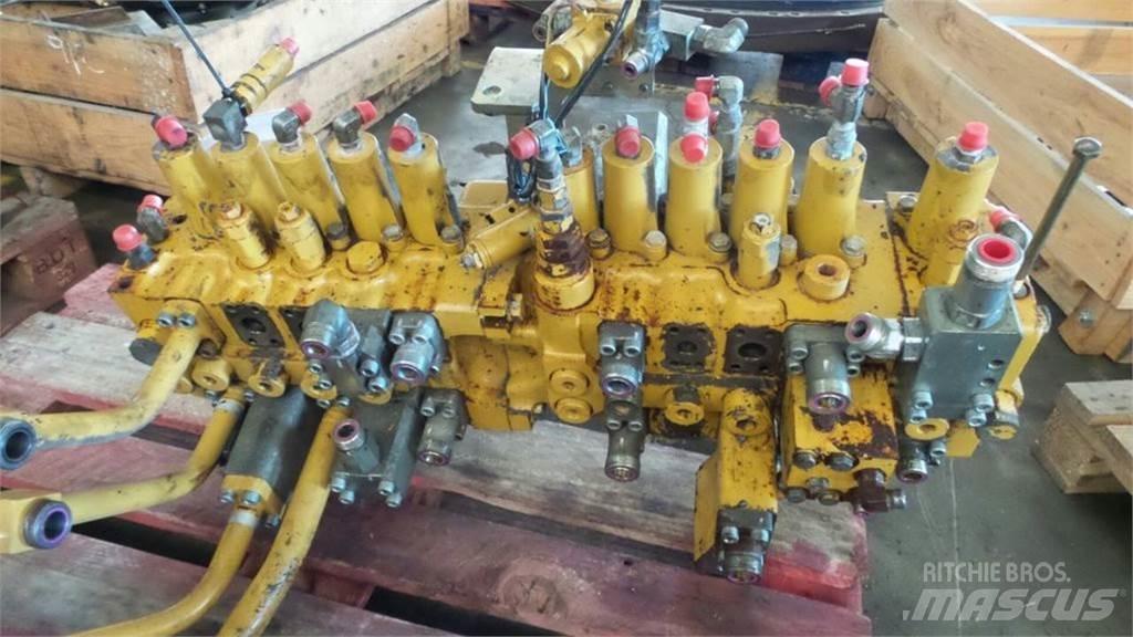 CAT 330DL Hidraulikos įrenginiai