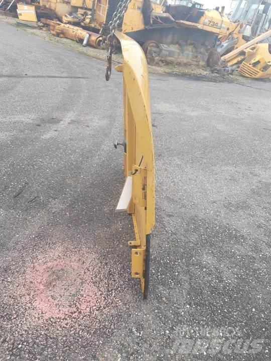 CAT 345C Kabinos ir interjeras
