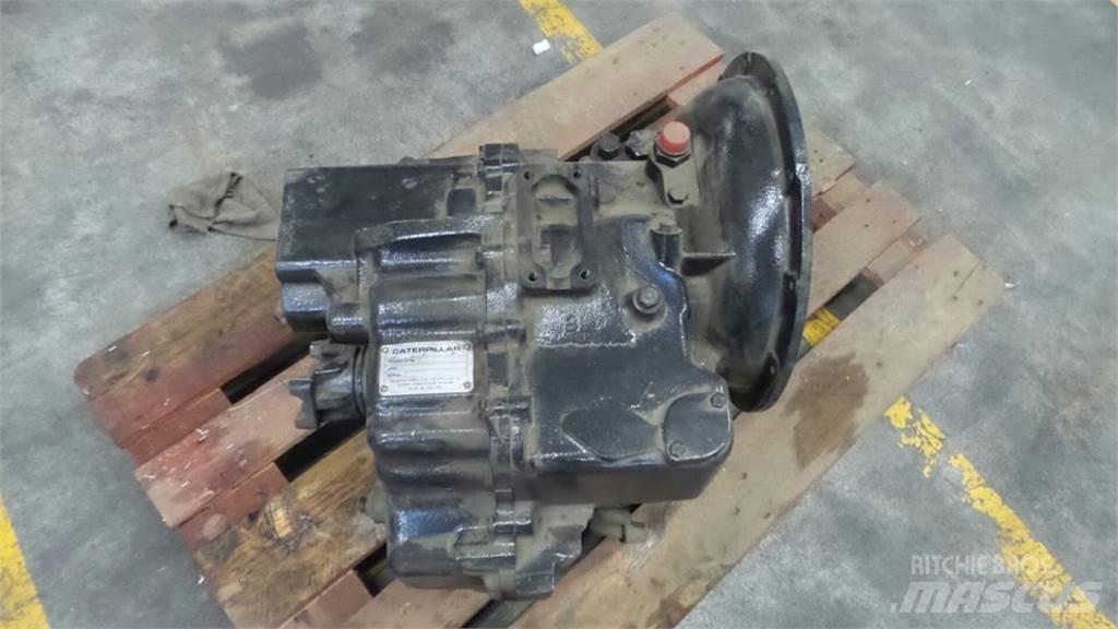 CAT 432D Transmisijos