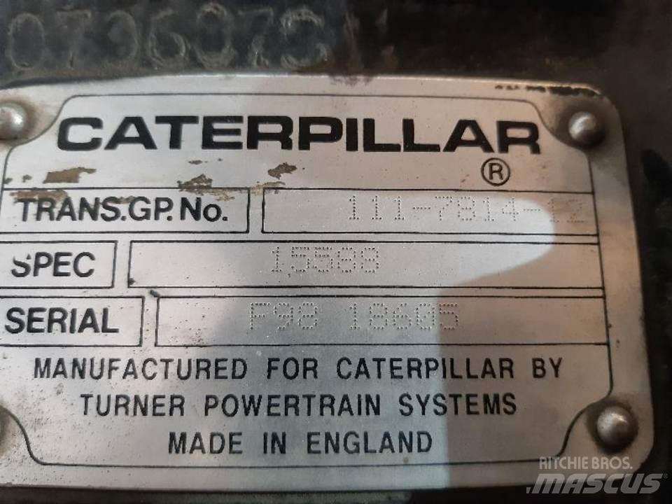 CAT 432D Transmisijos