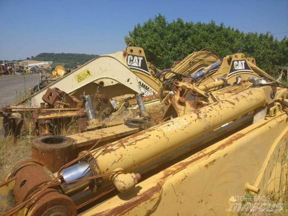 CAT 438B Hidraulikos įrenginiai