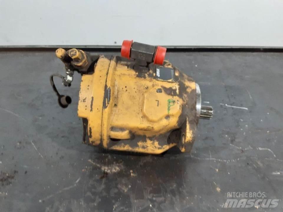 CAT 730 Hidraulikos įrenginiai