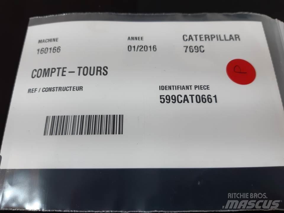CAT 769C Kabinos ir interjeras