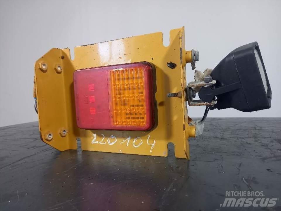 CAT 770 Kabinos ir interjeras