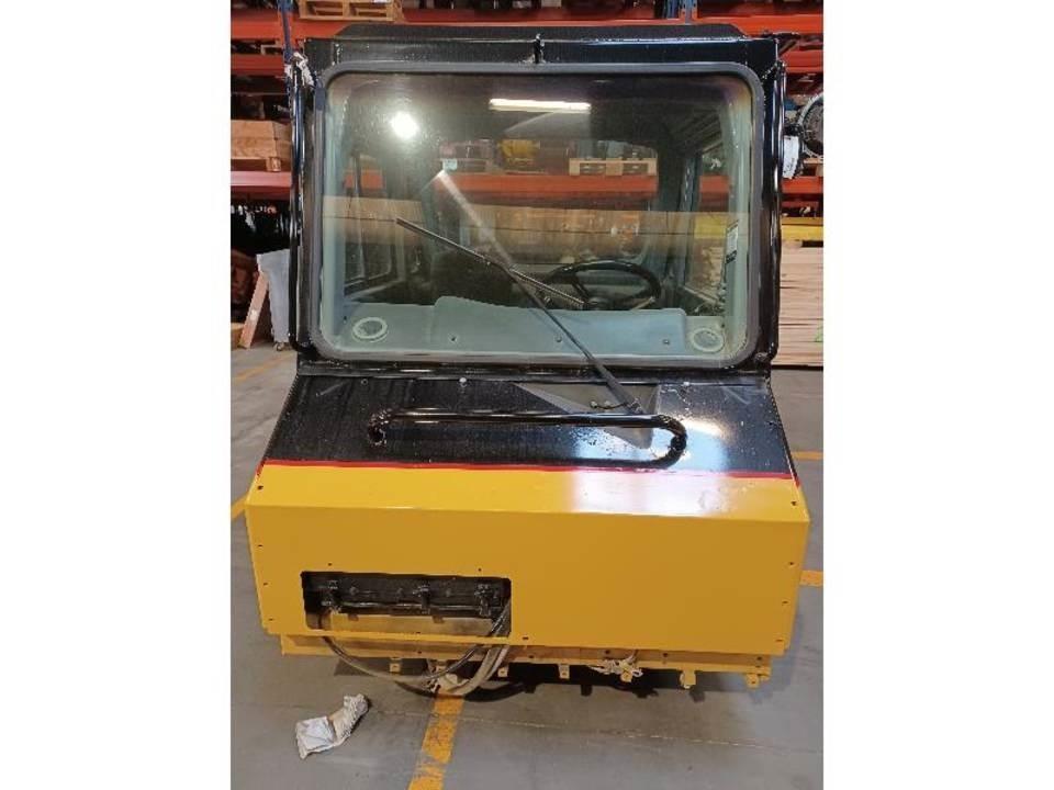 CAT 771D Kabinos ir interjeras