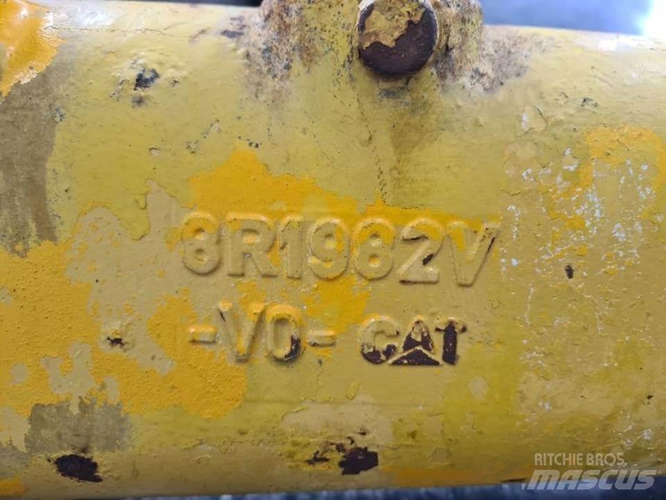 CAT 928F Transmisijos
