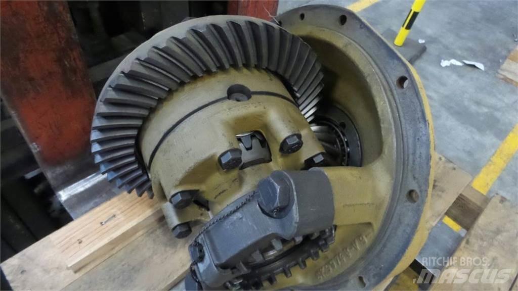 CAT 930 Transmisijos