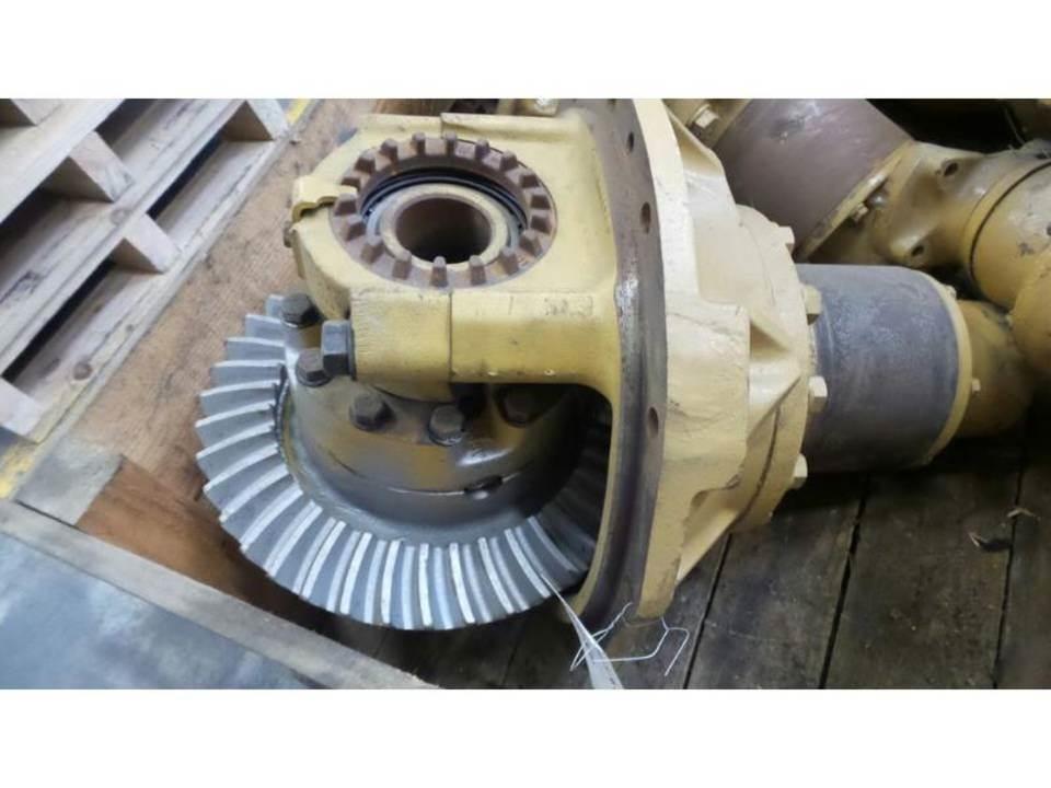 CAT 950 Transmisijos