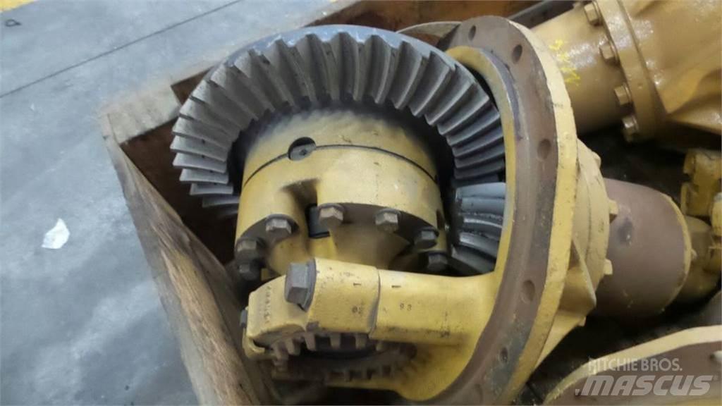 CAT 950 Transmisijos