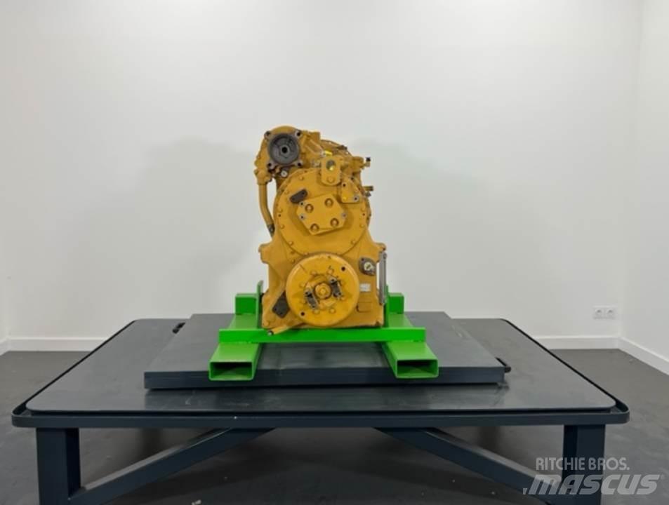 CAT 950K Transmisijos