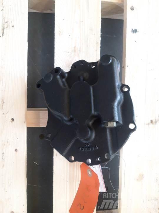 CAT 951C Hidraulikos įrenginiai