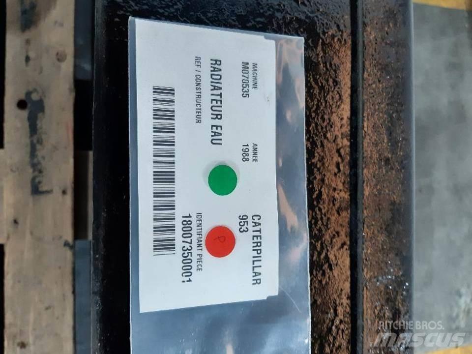 CAT 953 Varikliai