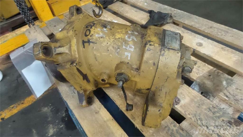 CAT 953 Hidraulikos įrenginiai