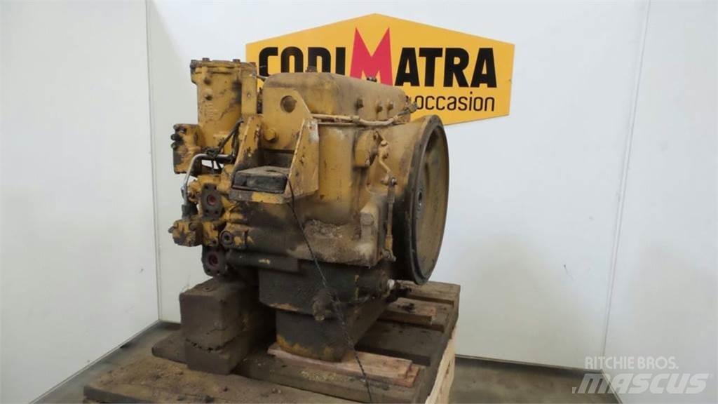 CAT 953 Transmisijos