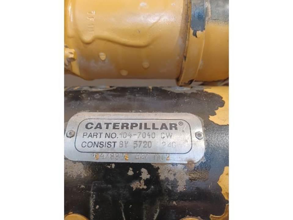 CAT 953C Varikliai