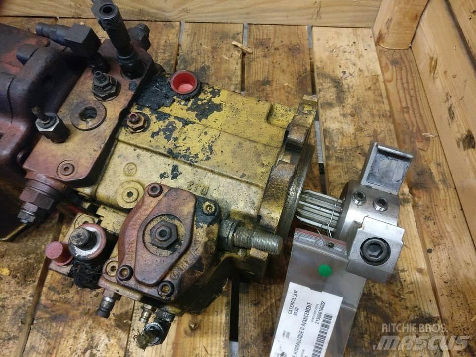 CAT 953D Hidraulikos įrenginiai