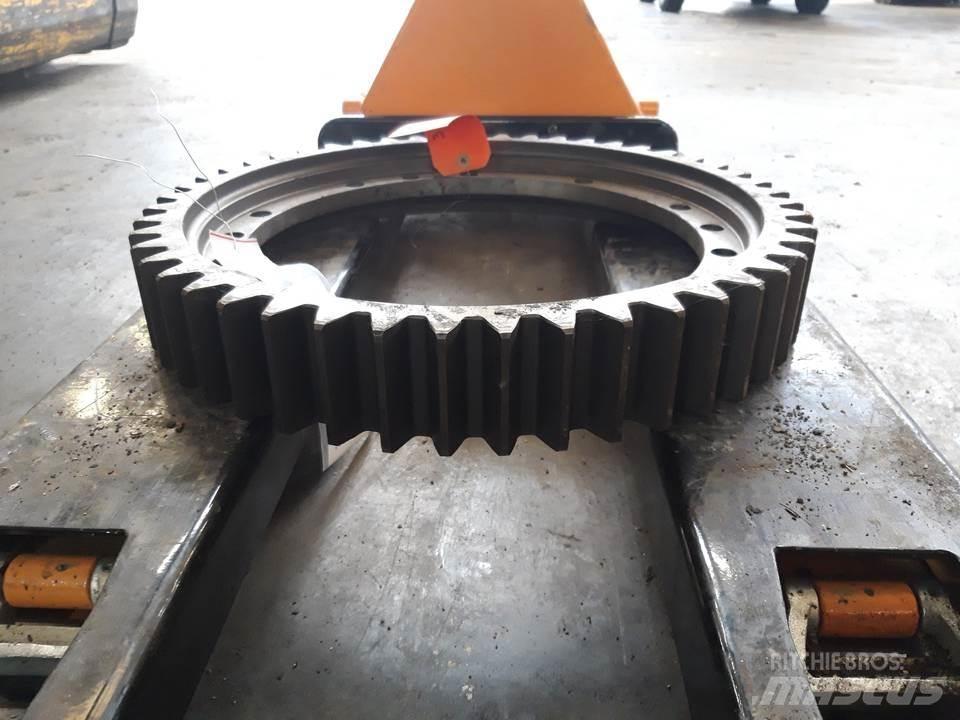 CAT 955K Varikliai