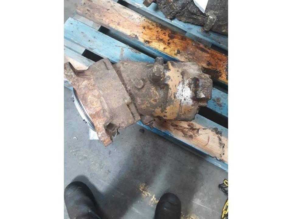 CAT 963 Hidraulikos įrenginiai