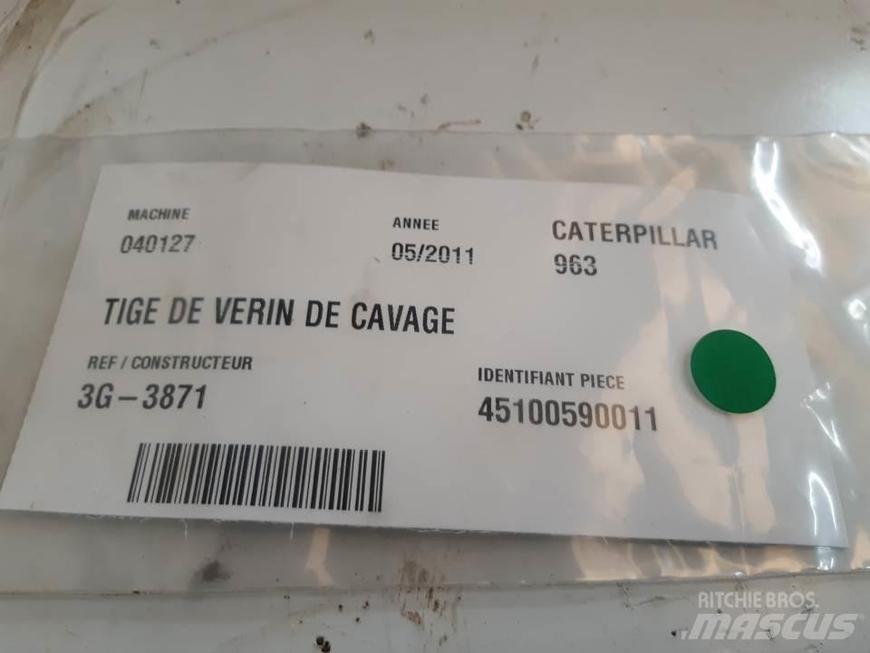 CAT 963 Hidraulikos įrenginiai