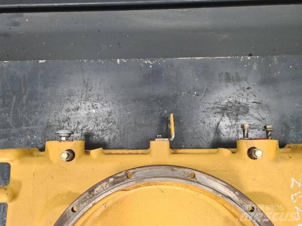 CAT 963C Hidraulikos įrenginiai