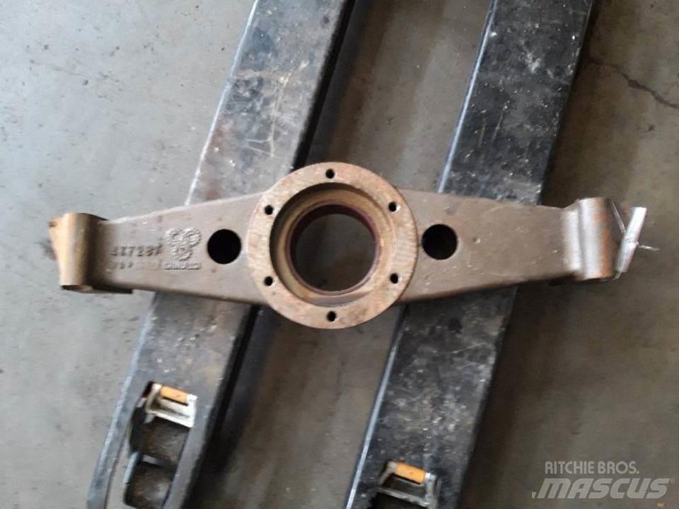 CAT 966C Transmisijos