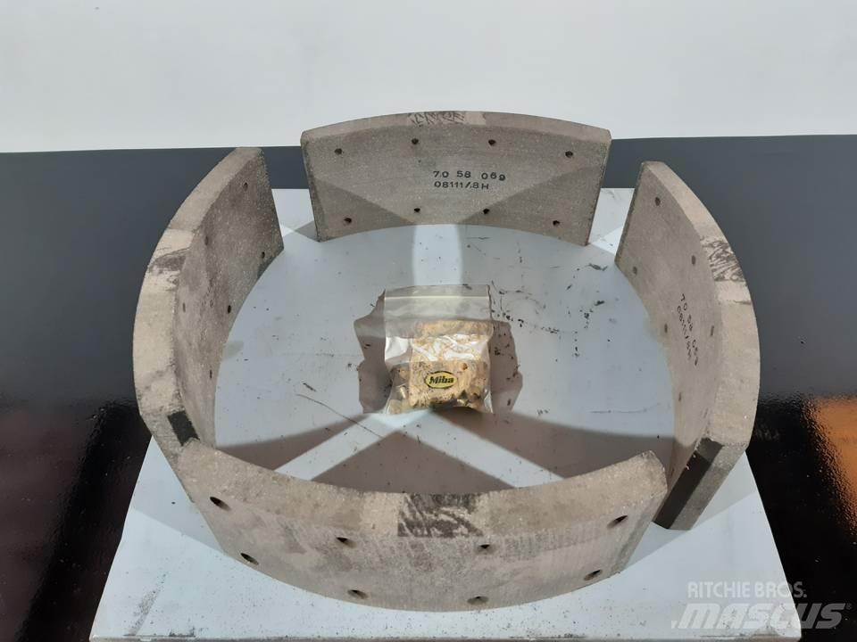 CAT 966C Vikšrai, grandinės ir važiuoklės
