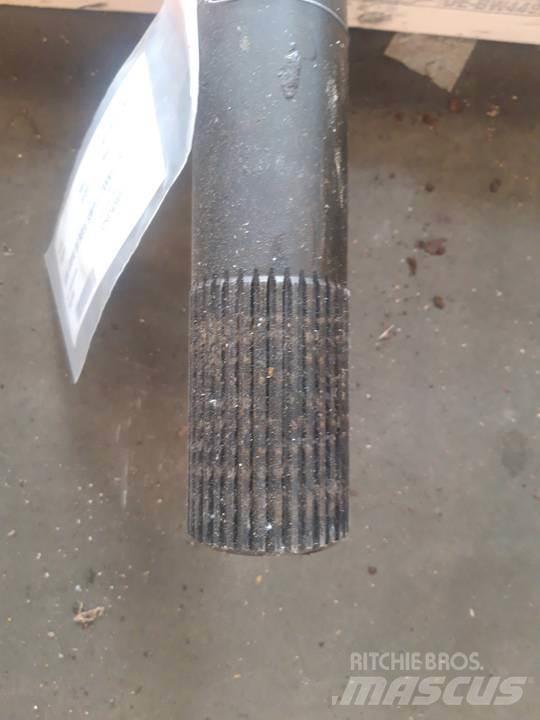 CAT 966E Transmisijos